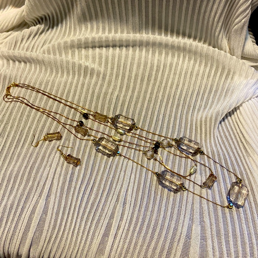 Triple Strand Gold Like Chain w/ Beads & Earrings